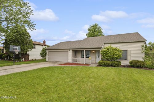 1732 Woodhurst Dr, Defiance, OH, 43512-3444 | Card Image