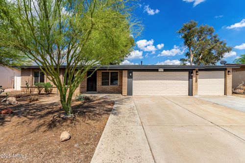 19013 N 18th Ave, Phoenix, AZ, 85027-5350 | Card Image