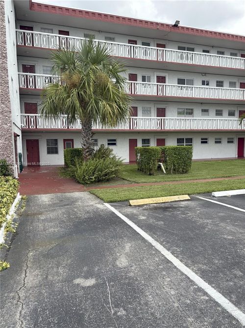 apt-411-4140 Nw 44th Ave, Lauderdale Lakes, FL, 33319-4845 | Card Image
