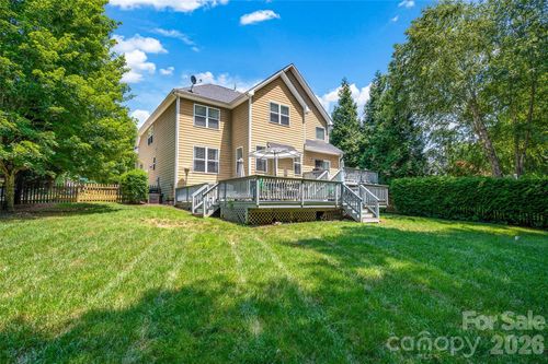 10104 Treetop Ln, Cornelius, NC, 28031-8145 | Card Image