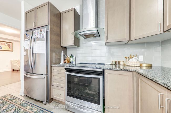 14 Audubon St, House other with 5 bedrooms, 5 bathrooms and 4 parking in Whitby ON | Image 13