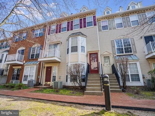 21-21 Cottonwood St, Jersey City, NJ, 07305-4830 | Card Image