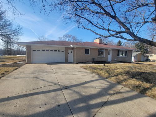 11N958 Almora Ter, Elgin, IL, 60124-4706 | Card Image