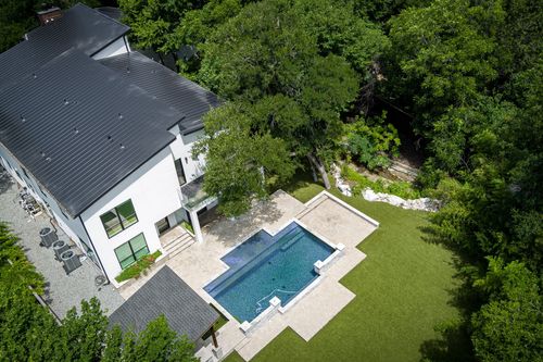 13032 Copenhill Rd, Dallas, TX, 75240-5302 | Card Image