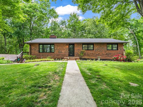 92 Greenwood Acres Dr, Mills River, NC, 28759-9736 | Card Image