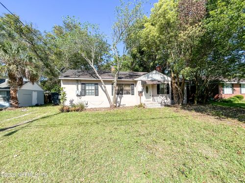 4242 Pinewood Avenue, Jacksonville, FL, 32207 | Card Image
