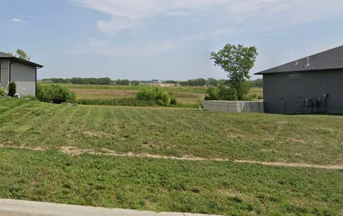 9110 S 32nd St, Lincoln, NE, 68516-1762 | Card Image