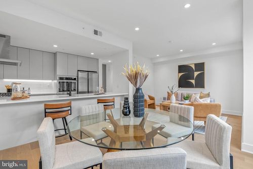 b1b-635 N 7th Street, PHILADELPHIA, PA, 19123 | Card Image