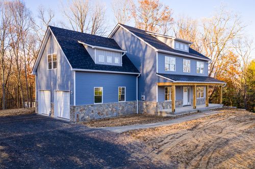 22 W Corbett Rd, Montgomery, NY, 12549-1925 | Card Image