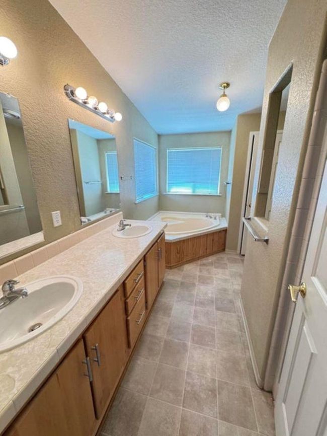 106 B B South Ave, House other with 3 bedrooms, 2 bathrooms and null parking in Metaline Falls WA | Image 14