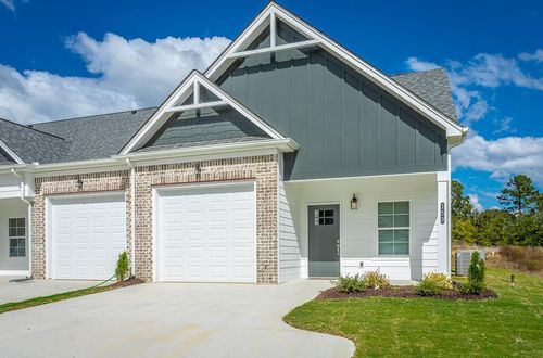 143 Andros Dr, DALTON, GA, 30721-1649 | Card Image