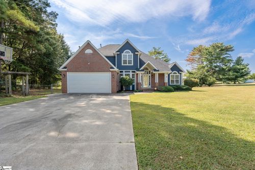 141 N Heron Dr, Fountain Inn, SC, 29644-8305 | Card Image