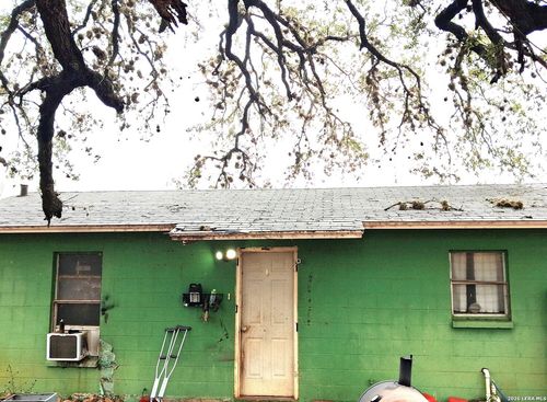 372 County Road 2415, Moore, TX, 78057 | Card Image