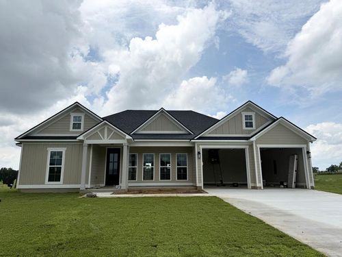 423 Indian Creek Cir, Adel, GA, 31620-6053 | Card Image
