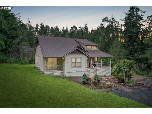 89952 Highway 101, Florence, OR, 97439-8623 | Card Image