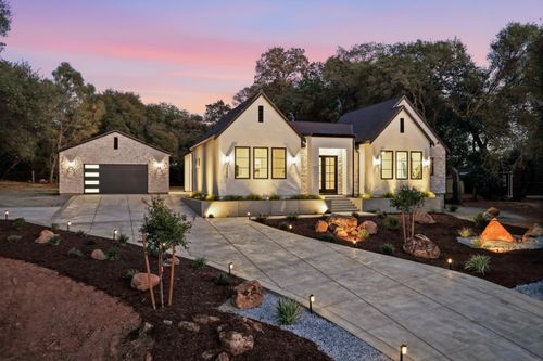 3660 Mary Ln, Auburn, CA, 95602-9627 | Card Image