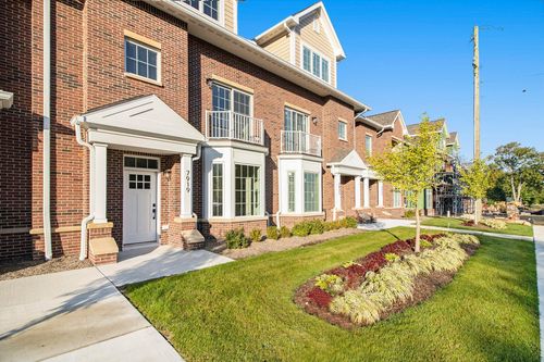 44-7933 Grand St, Dexter, MI, 48130-1325 | Card Image