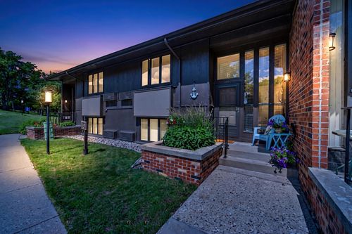 33-06-33 Lausanne Court, Geneva, WI, 53147 | Card Image