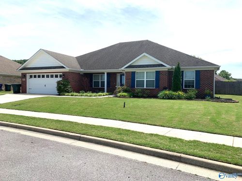 2756 Slate Dr Sw, Huntsville, AL, 35803-3422 | Card Image