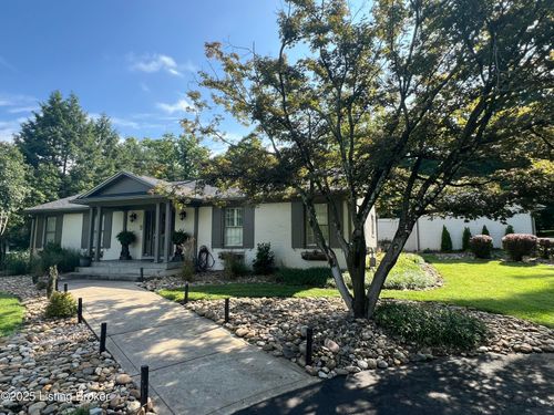 2405 Anchor Way, Anchorage, KY, 40223-1601 | Card Image