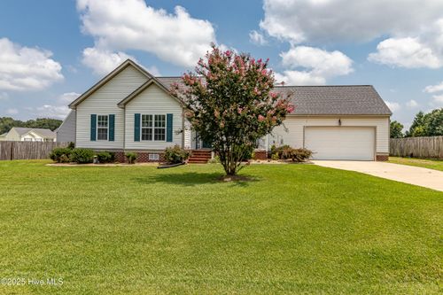 112 Towbridge Ln, Goldsboro, NC, 27534-7545 | Card Image