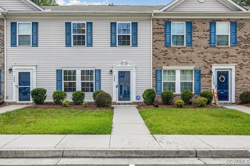 1502 Stonewall Manor Dr, Henrico, VA, 23228-3328 | Card Image
