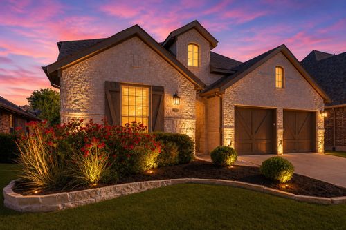 863 Forest St, Aubrey, TX, 76227-1539 | Card Image