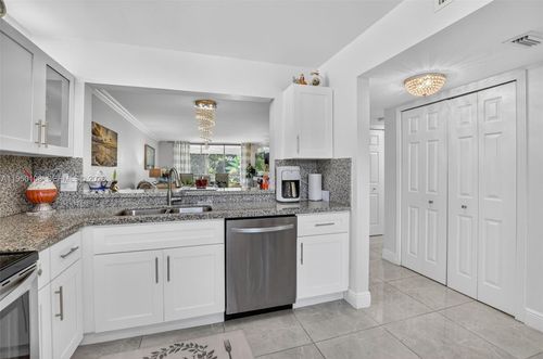 apt-235-6530 Boca Del Mar Dr, Boca Raton, FL, 33433-5701 | Card Image