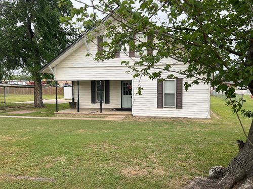 213 E Boyd Ave, Boyd, TX, 76023-3021 | Card Image
