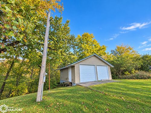 3095 Caron Drive, Brooklyn, IA, 52211 | Card Image