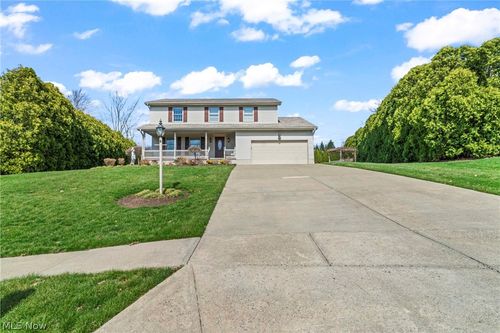 551 E Regency Cir, Canfield, OH, 44406-9643 | Card Image