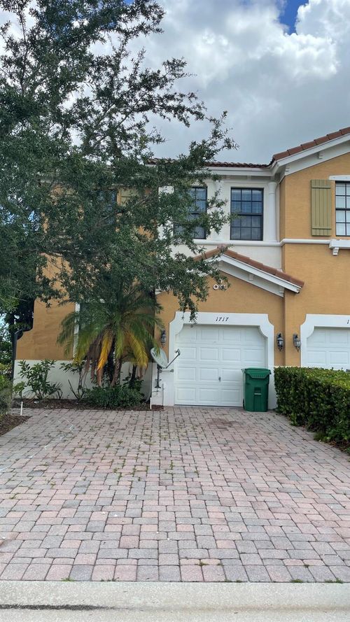 1717 Sw Umbria St, Port St. Lucie, FL, 34953-4667 | Card Image