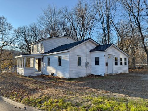 35 Chase Avenue, Mexico, ME, 04257 | Card Image