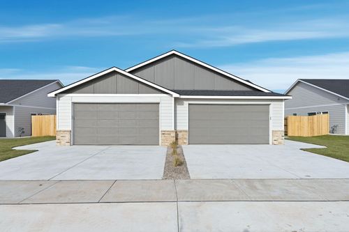 17002 W Kashmir St, Goddard, KS, 67052 | Card Image