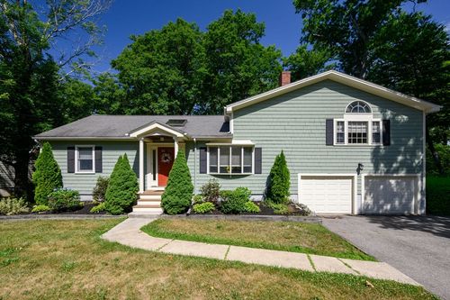 491 Cushing St, Hingham, MA, 02043-3701 | Card Image