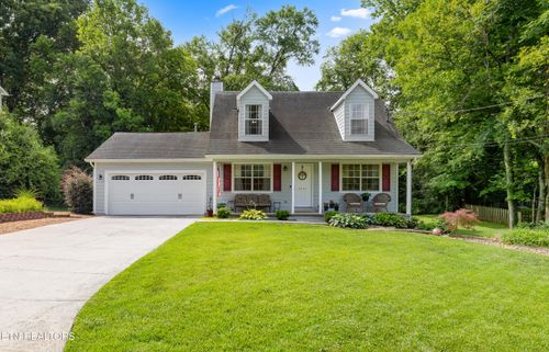 8636 Barbee Ln, Knoxville, TN, 37923-6301 | Card Image
