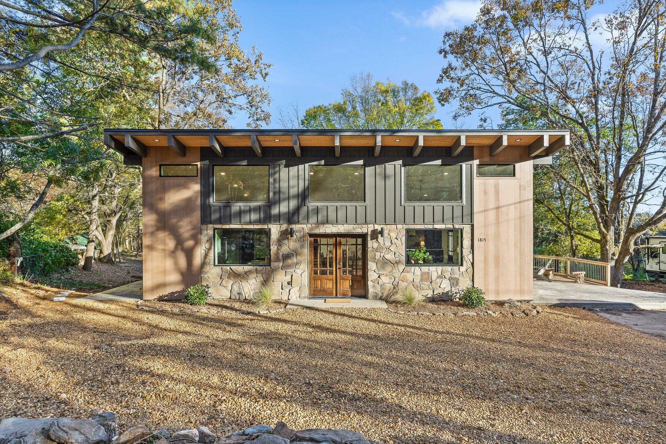 Residential in Lookout Mountain 3