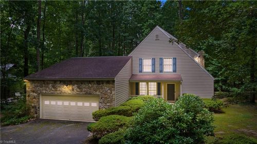 4004 Hiddenwood Ct, Greensboro, NC, 27407-7822 | Card Image