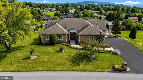 10785 Rinehart Dr, WAYNESBORO, PA, 17268-9163 | Card Image