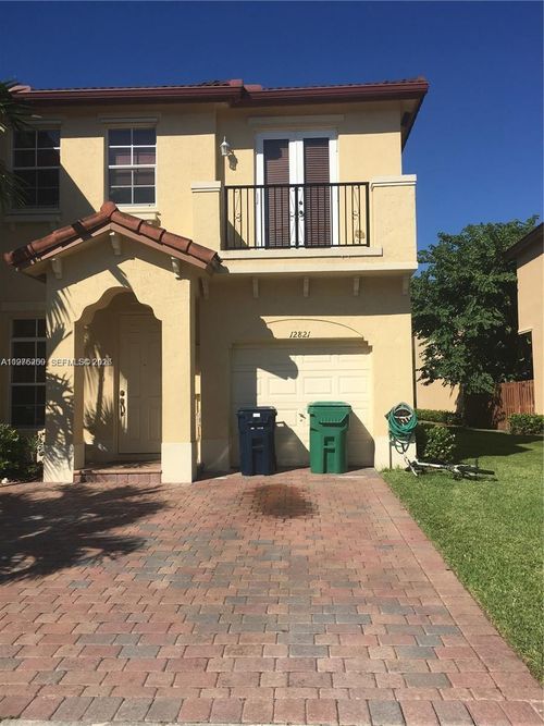 12821 Sw 135th St, Miami, FL, 33186-6571 | Card Image