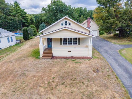 124 E Proctor Rd, Center Rutland, VT, 05736-9767 | Card Image