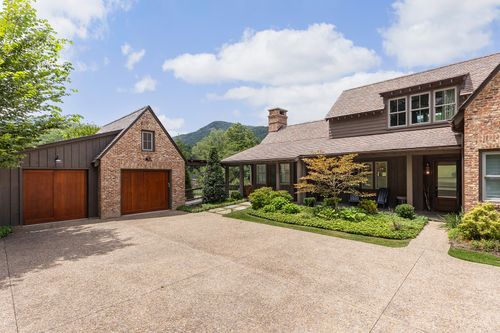 106 Jupiter Ln, Cashiers, NC, 28717-0749 | Card Image