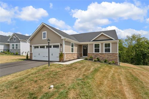 529 Dana Dr, Gibsonia, PA, 15044-7917 | Card Image