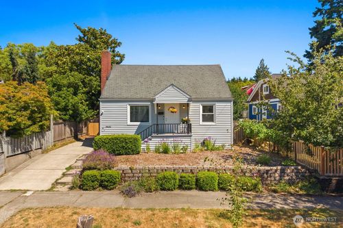 5632 7th Ave Nw, Seattle, WA, 98107-2729 | Card Image