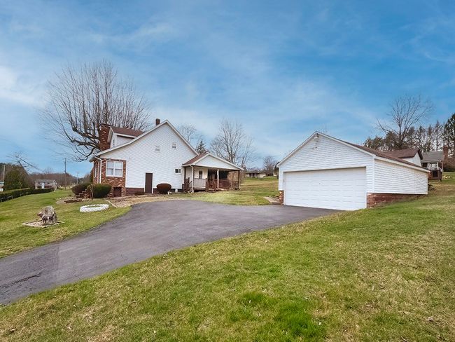 847 State Route 66, House other with 2 bedrooms, 1 bathrooms and null parking in Leechburg PA | Image 8