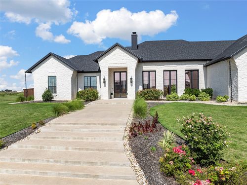 134 Sunflower St, Lorena, TX, 76655-3690 | Card Image