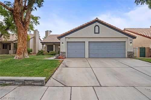 217 Red Coral Dr, Henderson, NV, 89002-8253 | Card Image