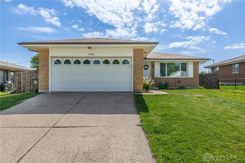 2740 Horstman Dr, Kettering, OH, 45429-3728 | Card Image