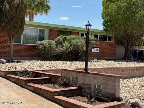 7140 E 28th St, Tucson, AZ, 85710-5502 | Card Image