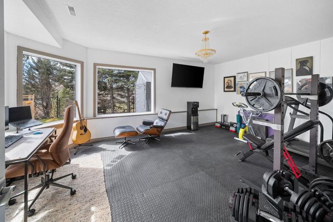 98 W Terrace Cres, House other with 4 bedrooms, 4 bathrooms and 5 parking in Cochrane AB | Image 37